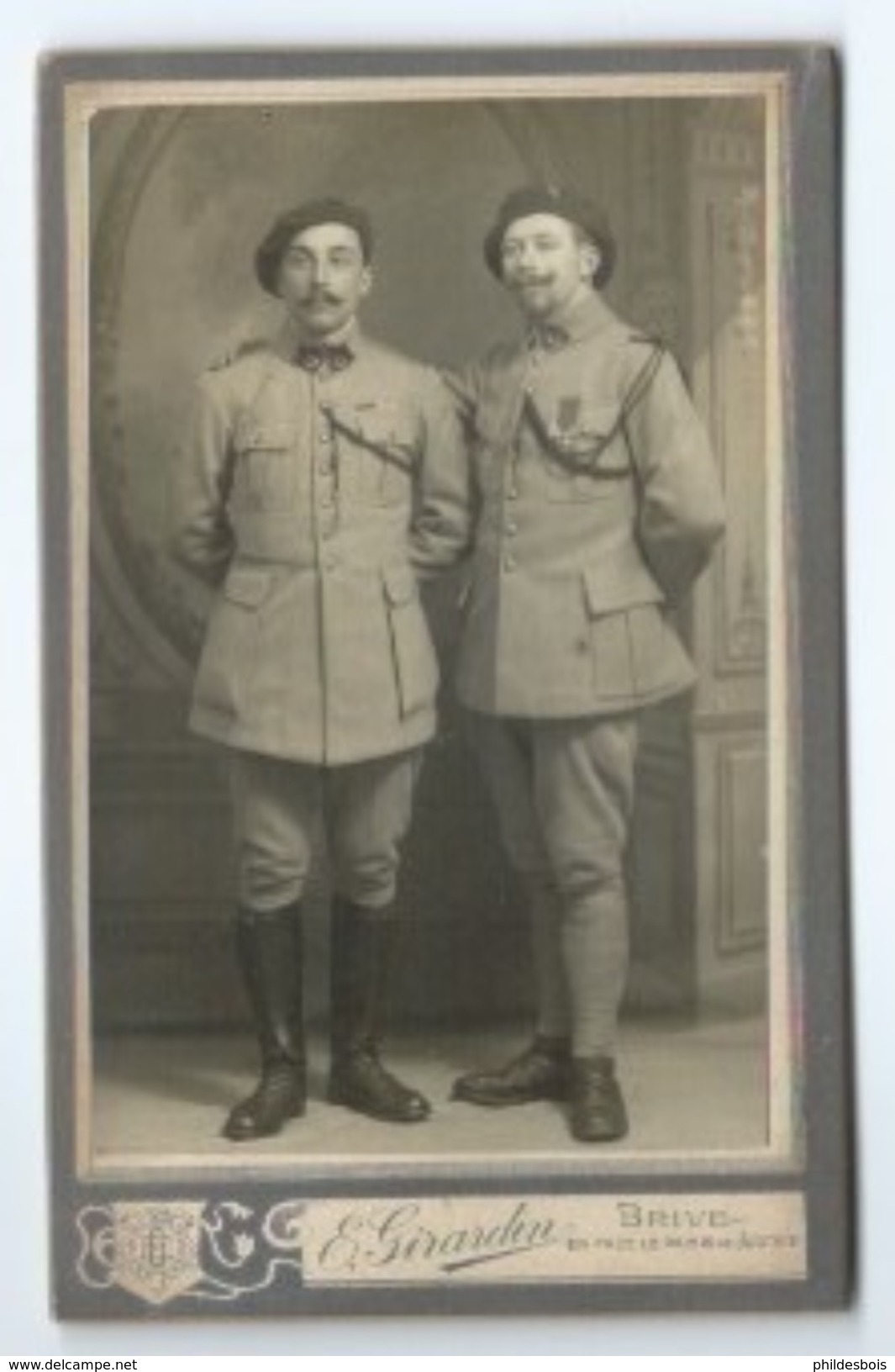 PHOTO CDV Deux MILITAIRES  PHOTOGRAPHE  Girardin - Anciennes (Av. 1900)