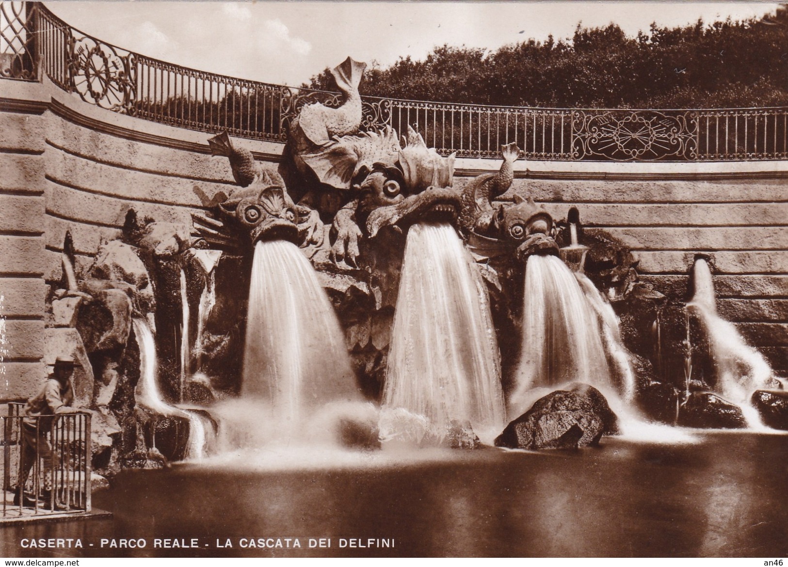 CASERTA - PARCO REALE LA CASCATA DEI DELFINI     AUTENTICA 100% - Caserta