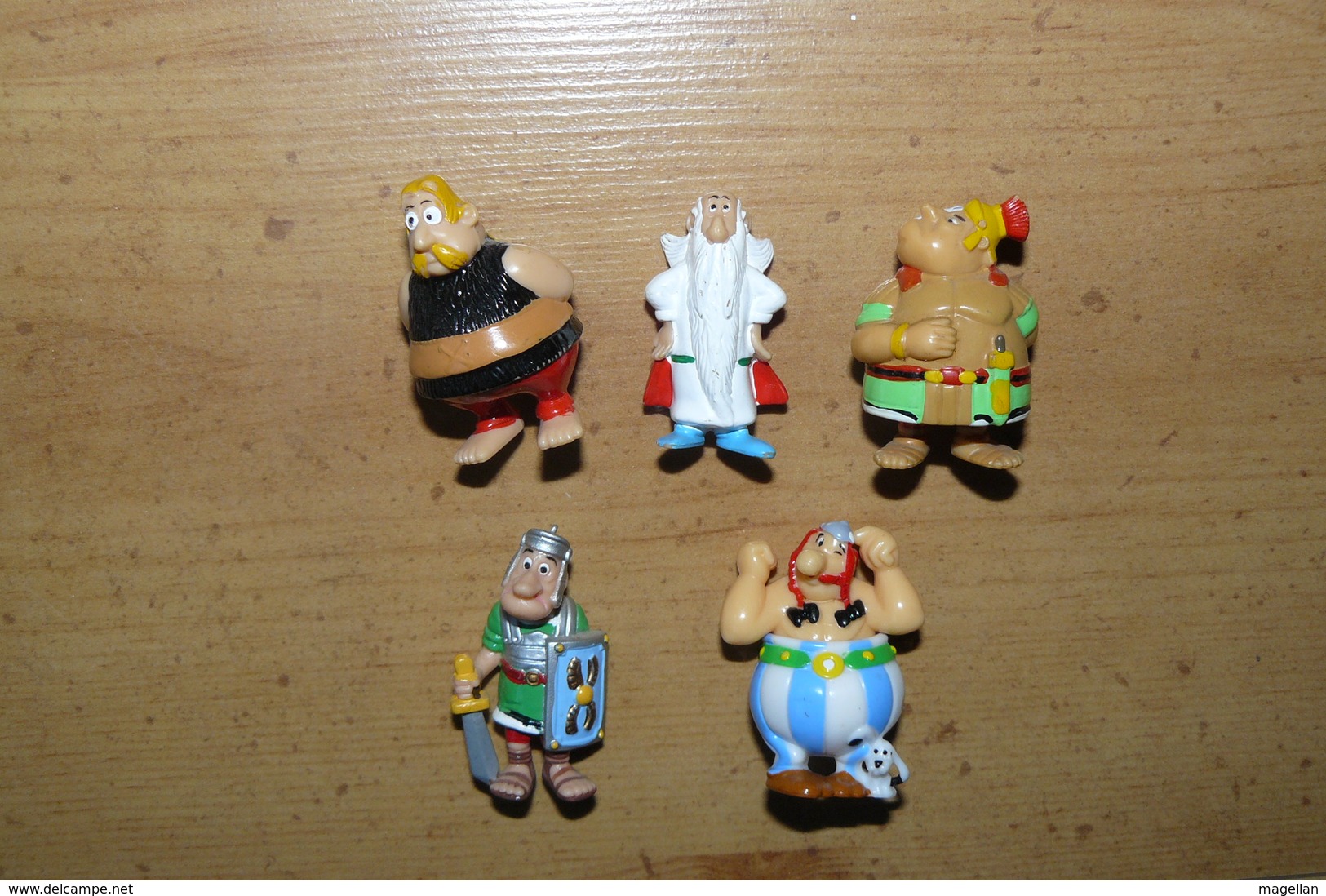 Astérix Et Obélix - BD - 5 Figurines Différentes  (Voir Scan Et Description) - Figurines En Plástico