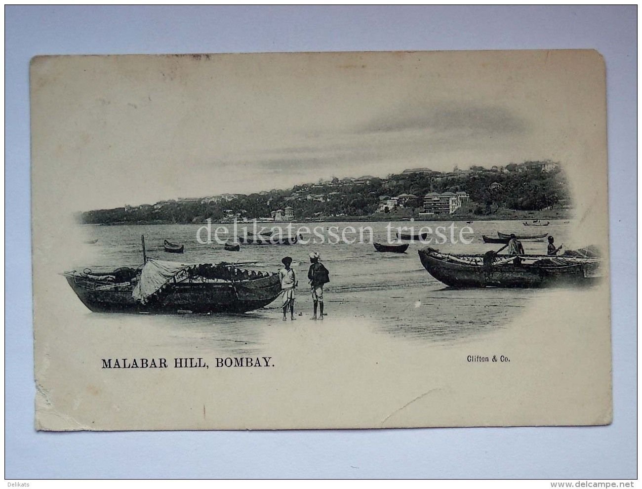 INDIA BOMBAY MUMBAI Malabar Hill Fisherman Boat Old Postcard - India