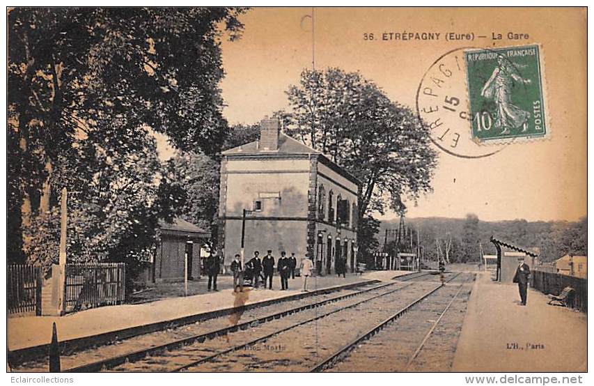 Etrépagny    27          Intérieur De La Gare        (voir Scan) - Andere & Zonder Classificatie