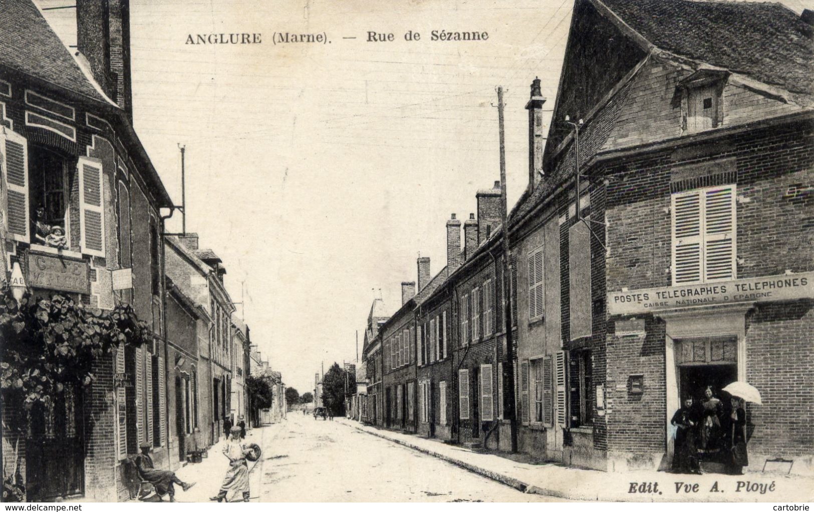 51 ANGLURE - Rue De Sézanne - Animée - Poste - Anglure