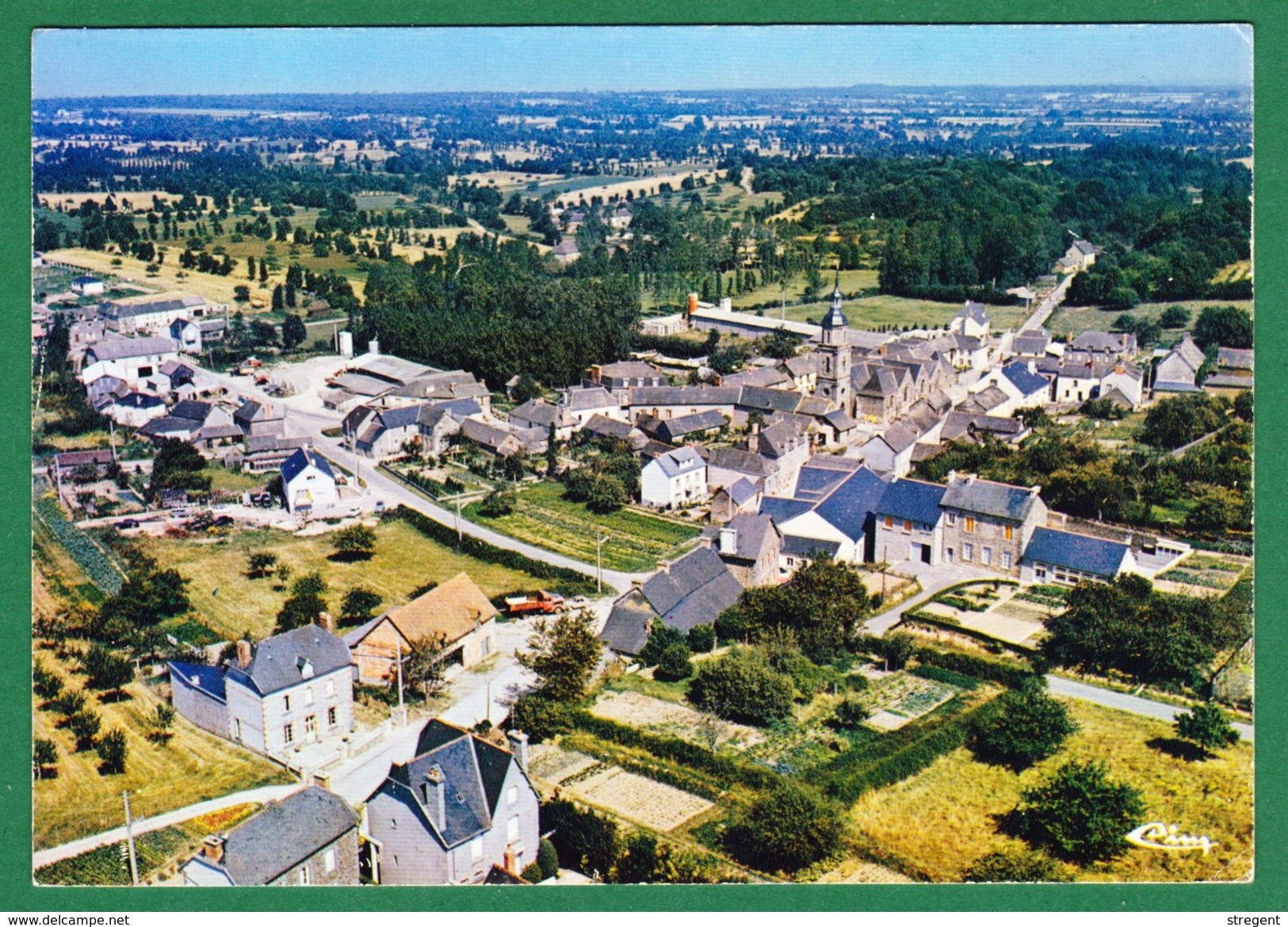 LANRELAS - Vue Générale - Axe Saint-Launeuc-Plumaugat - Dinan