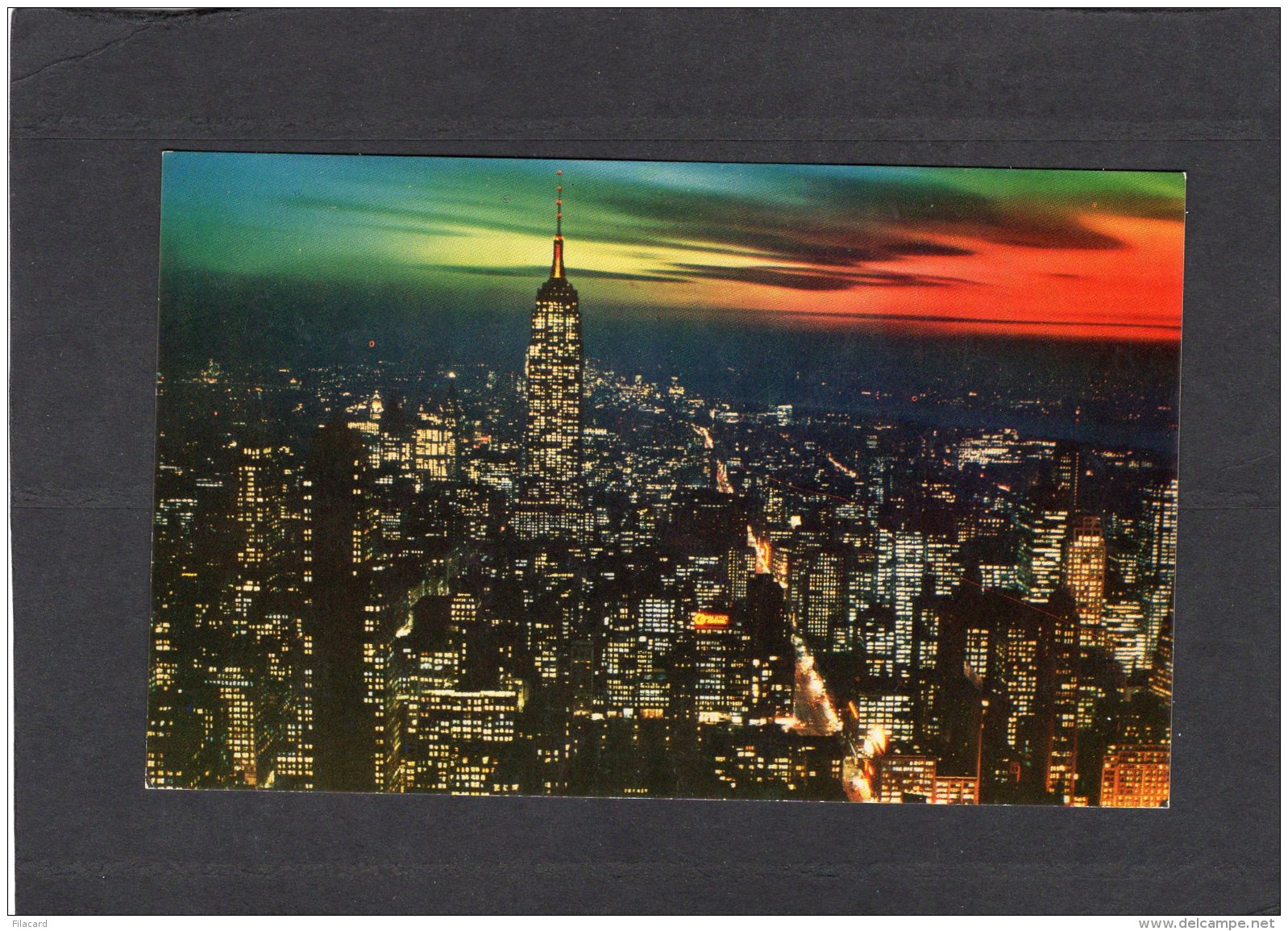 73397    Stati  Uniti,  New York City  Looking South By Night,   NV(scritta) - Panoramic Views