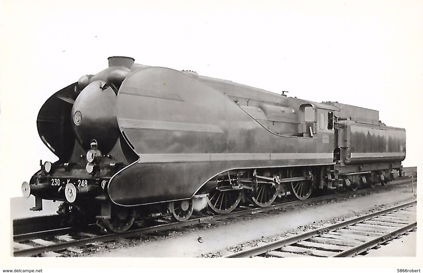 CARTE POSTALE PHOTO DE 9CM/14CM ORIGINALE LOCOMOTIVE VAPEUR 230 K  POUR TRAINS RAPIDES ET EXPRESS SUR PARIS STRASBOURG - Matériel