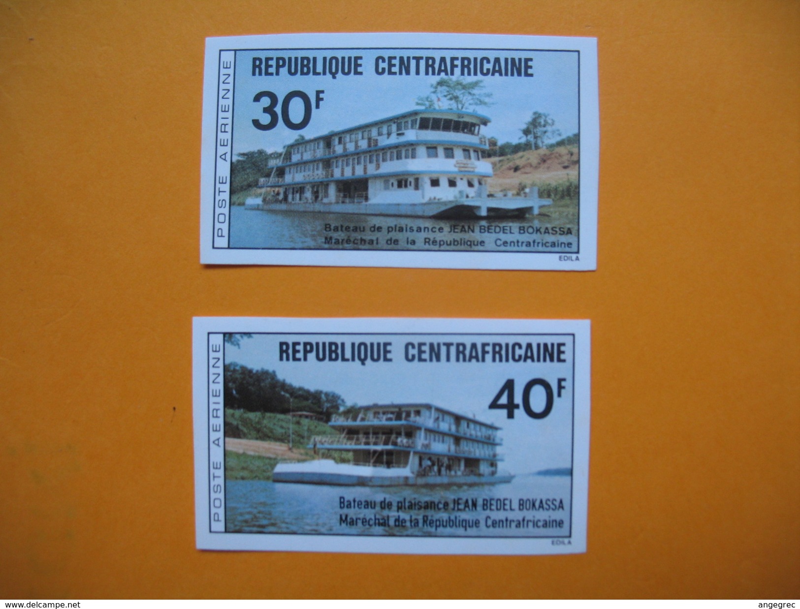 Timbre Non Dentelé  N° PA 136 Et PA 137  Bateaux De Plaisance De M. Bokassa 1976 - Centrafricaine (République)