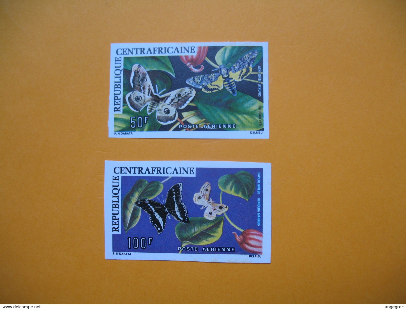 Timbre Non Dentelé  N° PA 148 Et PA 149   Papillons  1976 - Central African Republic