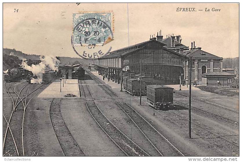 Evreux        27            Intérieur De La Gare     (voir Scan) - Evreux