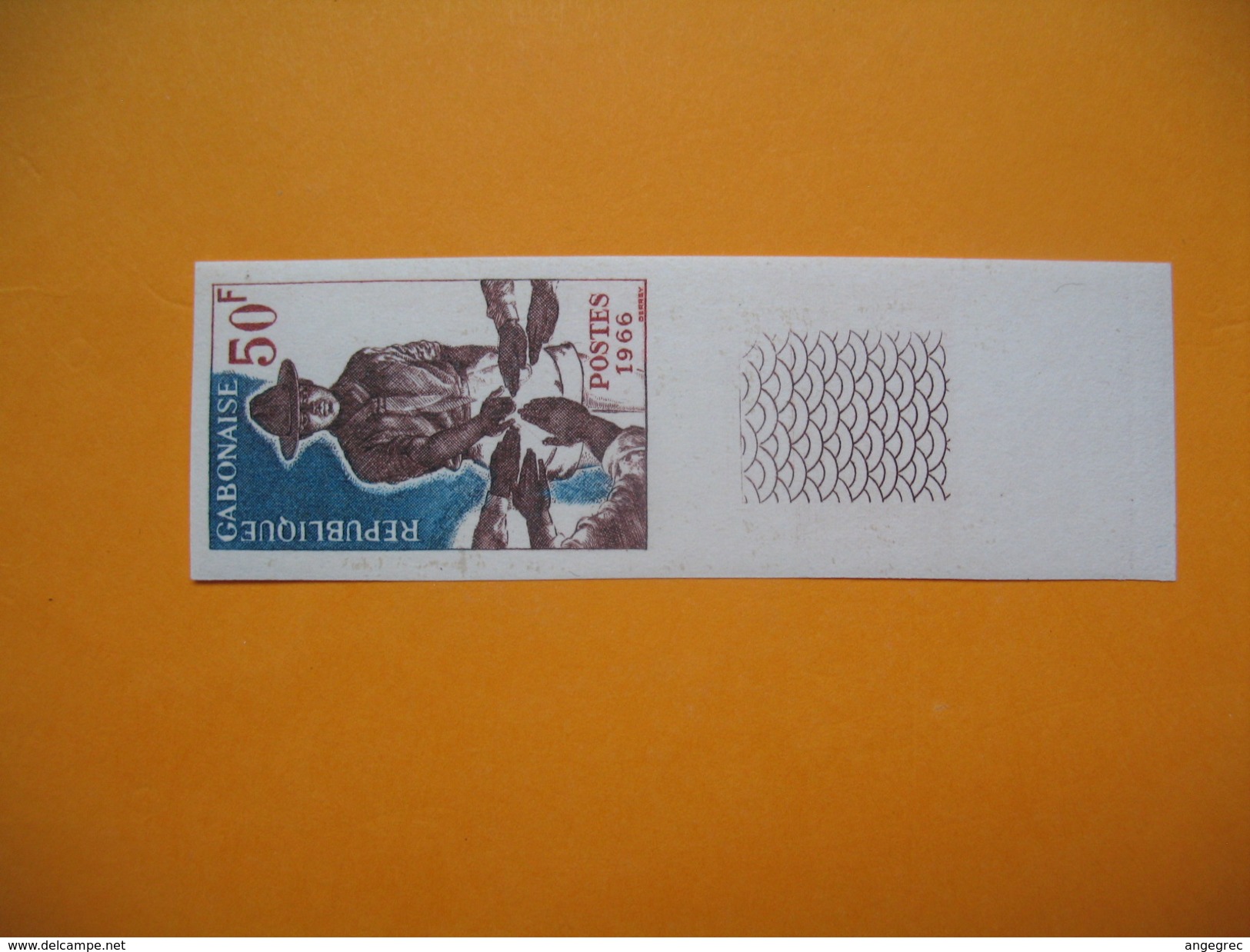 Timbre Non Dentelé   N° 200  Scoutisme  1966 - Gabon (1960-...)