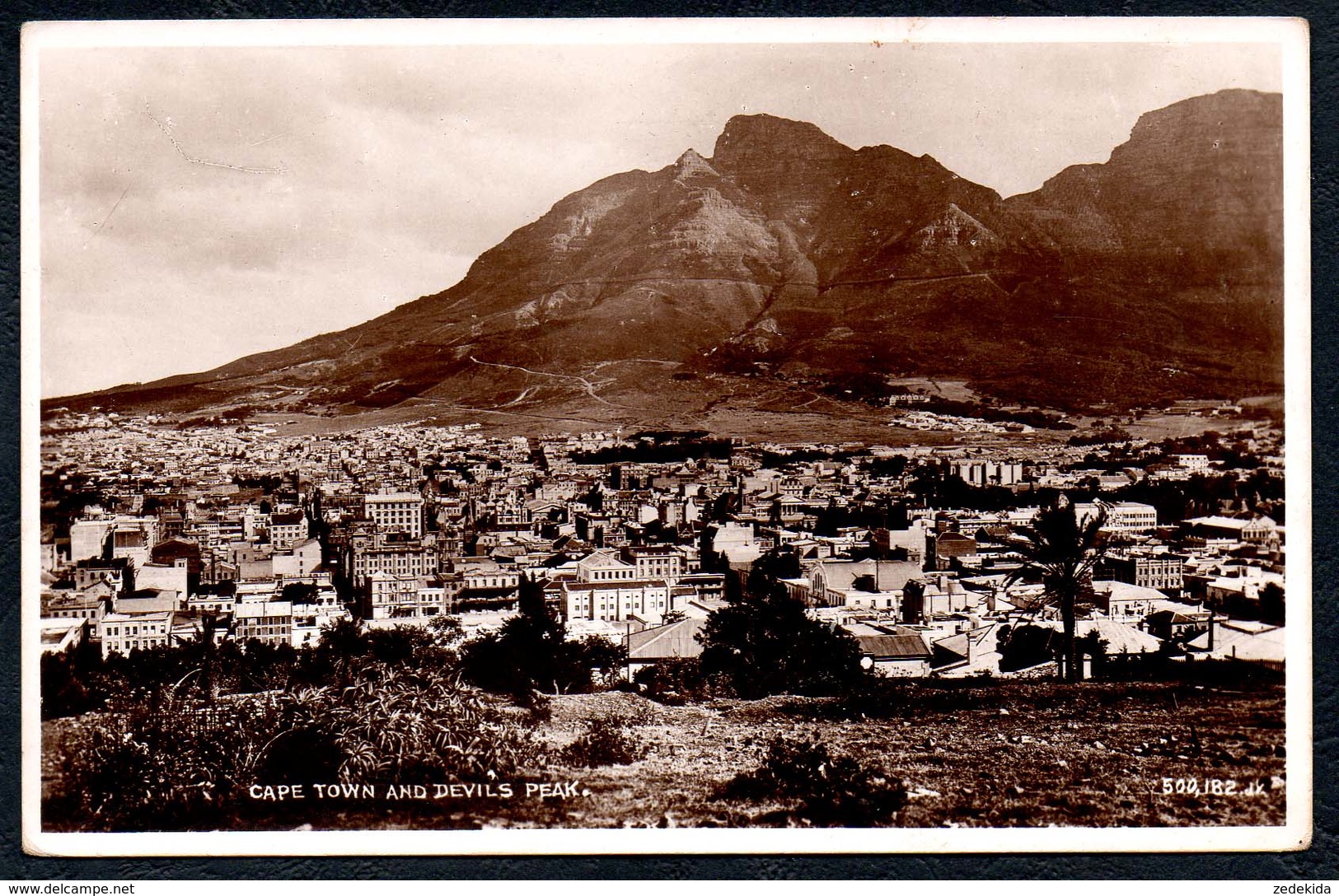 A8168 - Alte Foto Ansichtskarte - Cape Town And Devils Peak - Südafrika