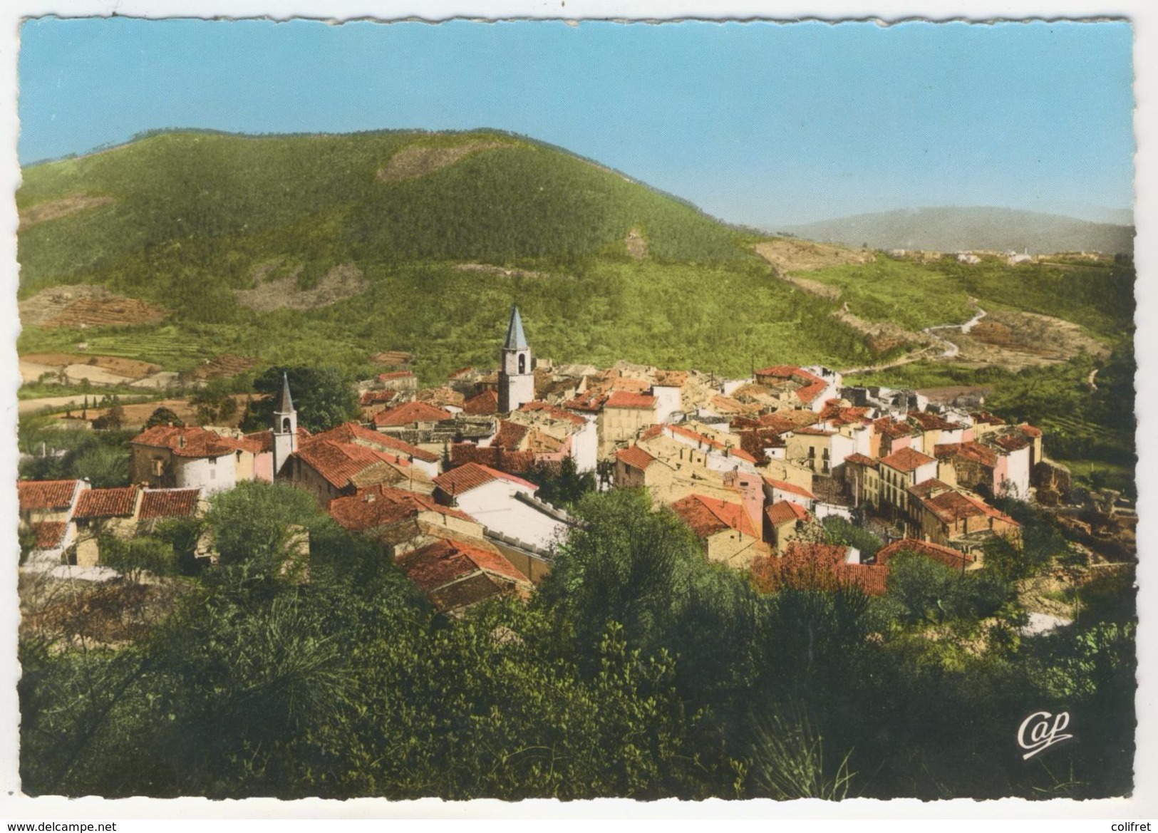 83 - Bargemon      Vue Générale - Au Fond Le Village De Claviers - Bargemon