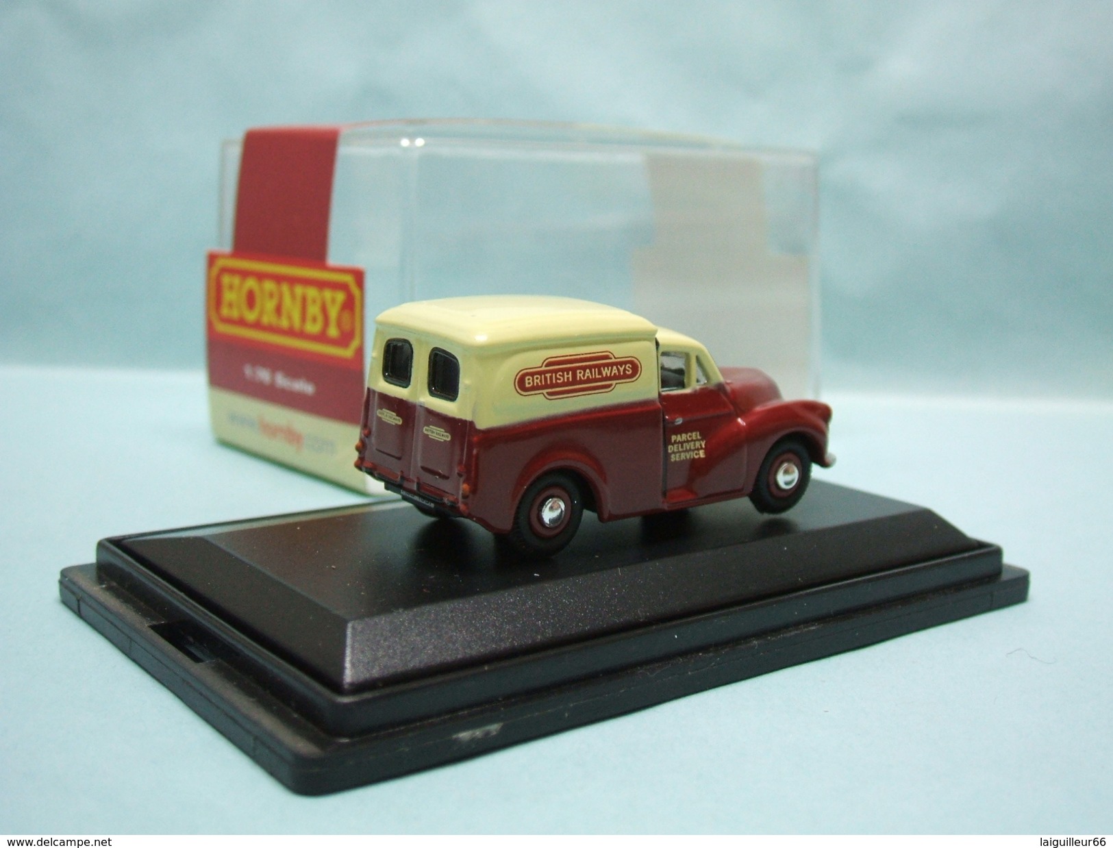 Hornby SA - MORRIS MINOR VAN British Railways Réf. R7002 OO 1/76 - Baanvoertuigen