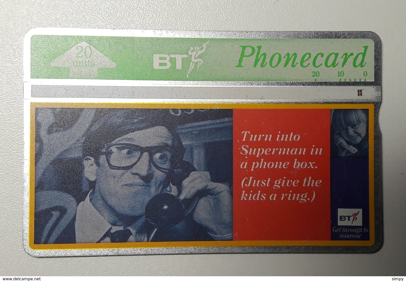 United Kingdom BT Turn Into Superman Magnet Phone Card 20 Units - BT Kaarten Voor Hele Wereld (Vooraf Betaald)