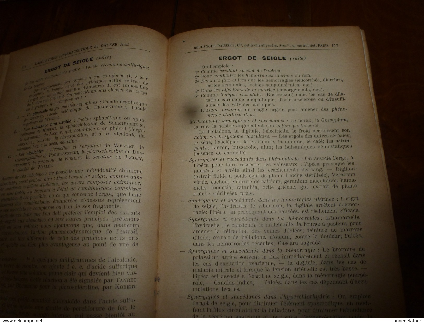 1908 1ère éd. Labo. Pharmaceutique de DAUSSE Ainé : Essais Préparations Galéniques ,nombreuses photos dans les ateliers