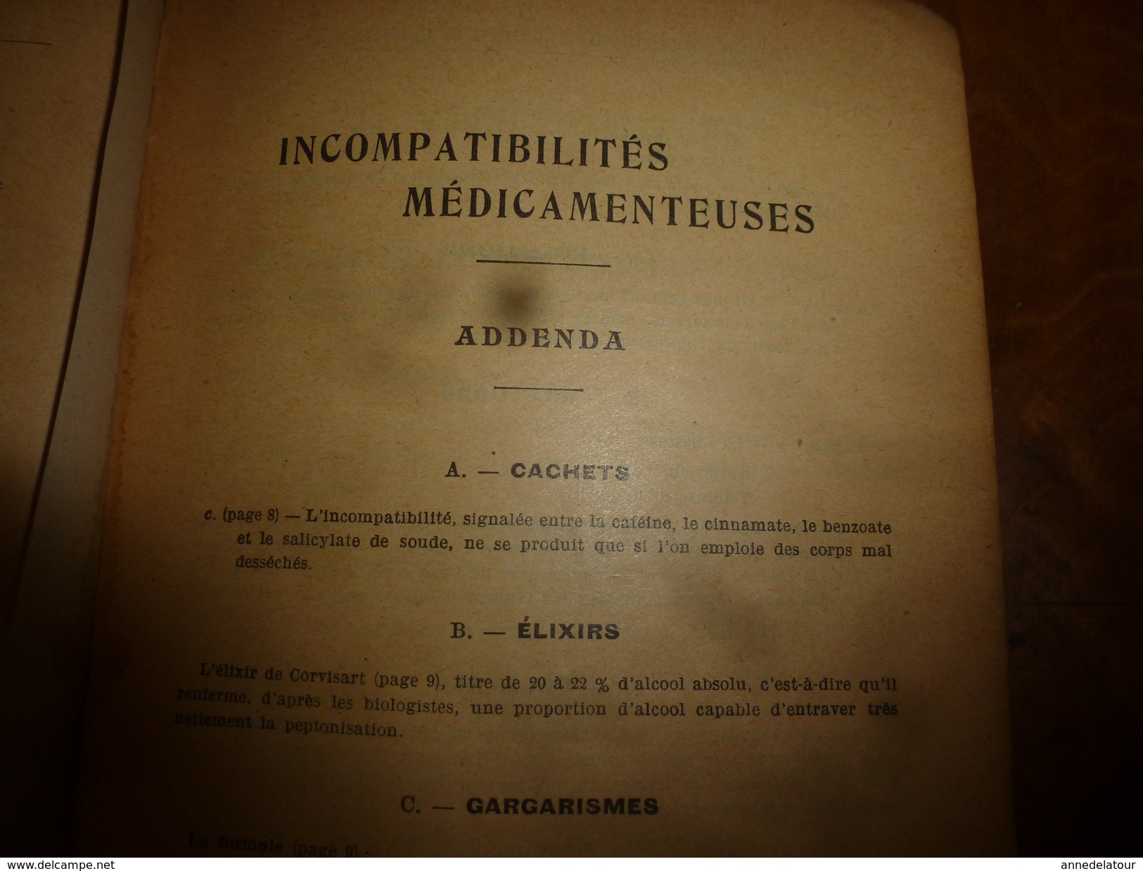 1908 1ère éd. Labo. Pharmaceutique de DAUSSE Ainé : Essais Préparations Galéniques ,nombreuses photos dans les ateliers