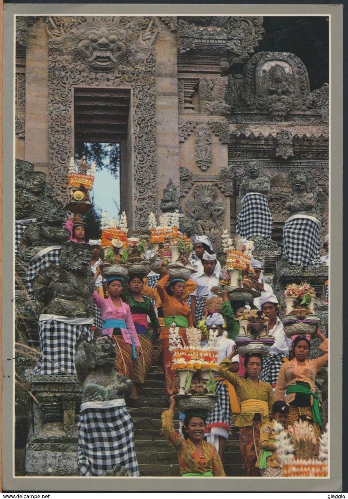 °°° GF399 - INDONESIA - BALI - FESTIVAL AT KEHEN TEMPLE - 1986 With Stamps °°° - Indonesia