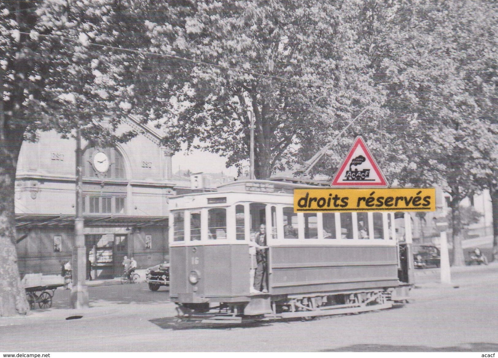 Motrice Du Tram (ligne 3) Devant La Gare à Nancy (54) - - Nancy