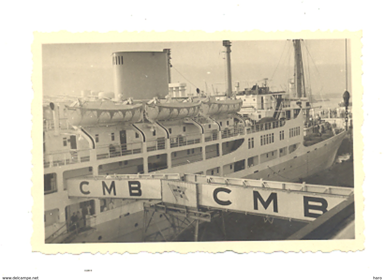 Photo (+/- 6 X 9 Cm) Paquebot De La Compagnie Maritime Belge - C.M.B. ( Anvers Départ Pour Le Congo ? ) Navire (b215) - Schiffe