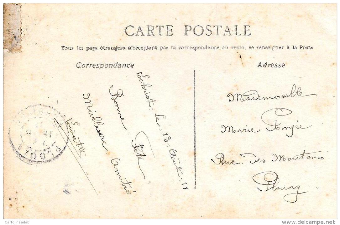 [DC11041] CPA - COPPIA CON ROSE FIORI - Viaggiata - Old Postcard - Coppie