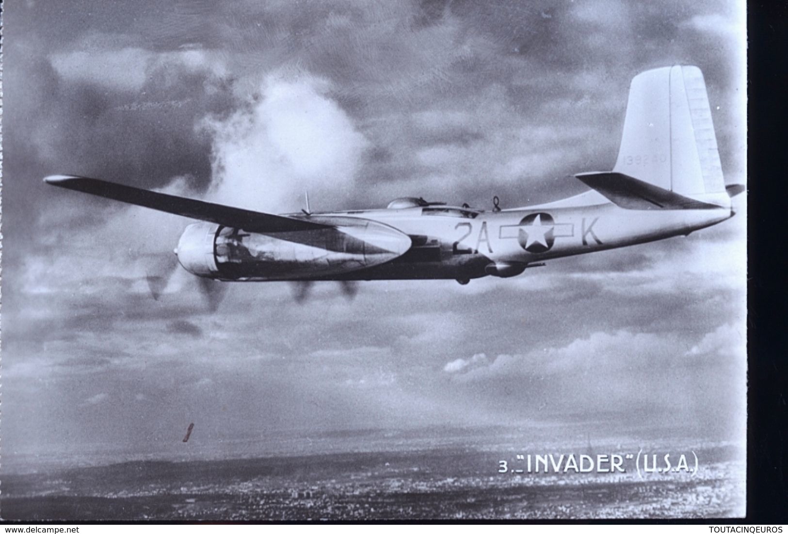 INVADER        CARTE PHOTO - 1939-1945: 2ème Guerre