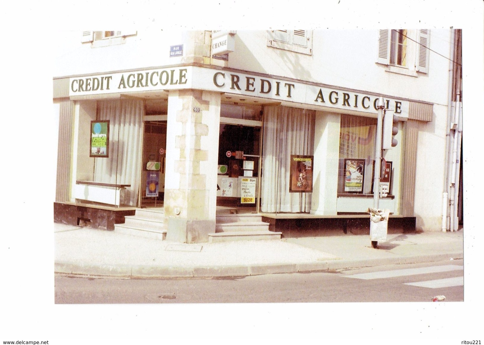 Photographie - 21 - DIJON Côte D'Or Banque Crédit Agricole - Publicité SUZE - Métiers