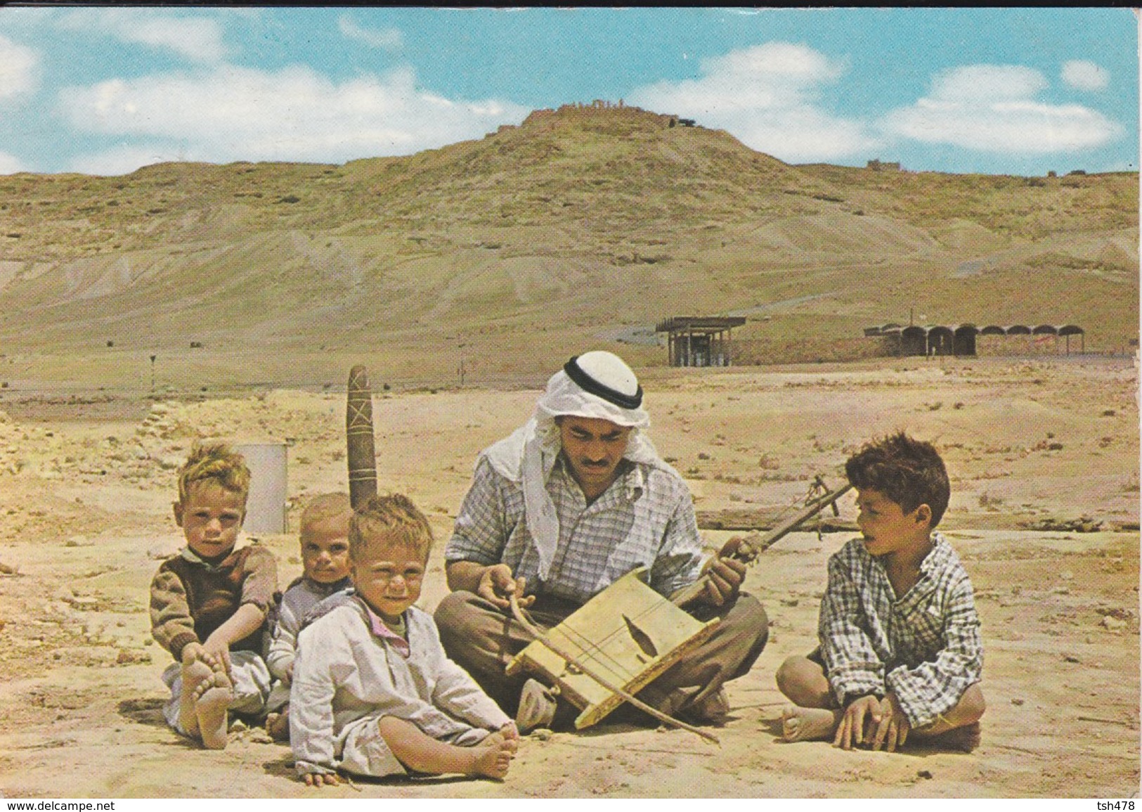 ISRAEL---A BEDUIN Family In The Avdat Area--voir 2 Scans - Israel