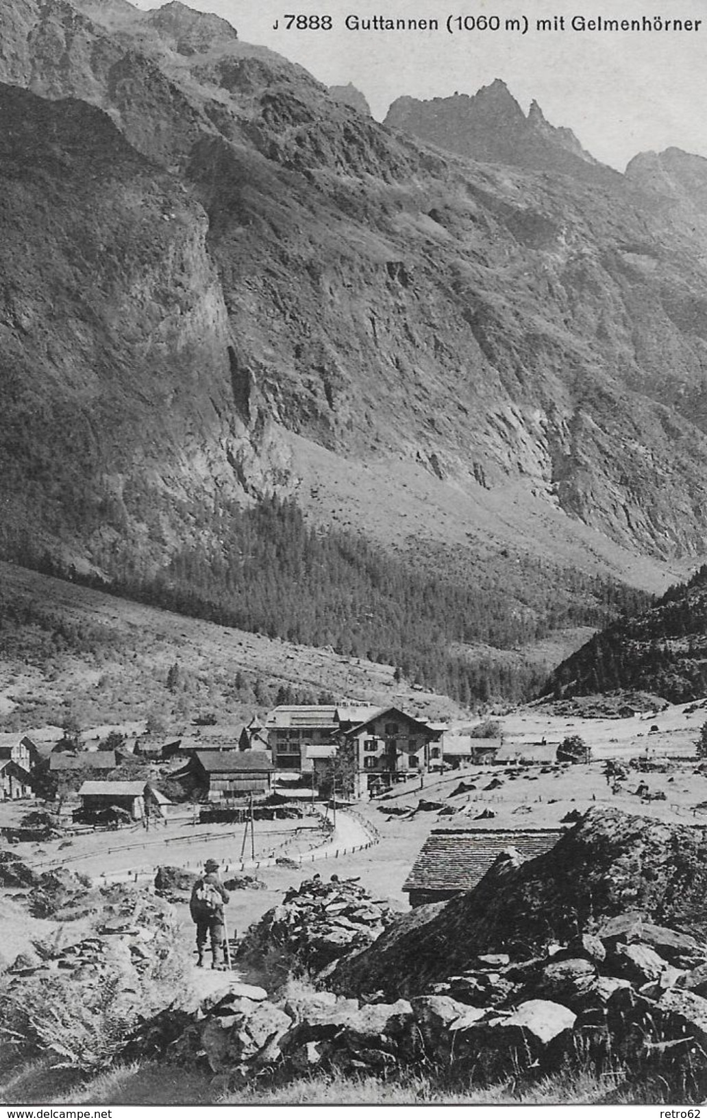 GUTTANNEN → Wanderer Vor Dem Dorf Mit Den Gelmenhörner, Ca.1920 - Guttannen