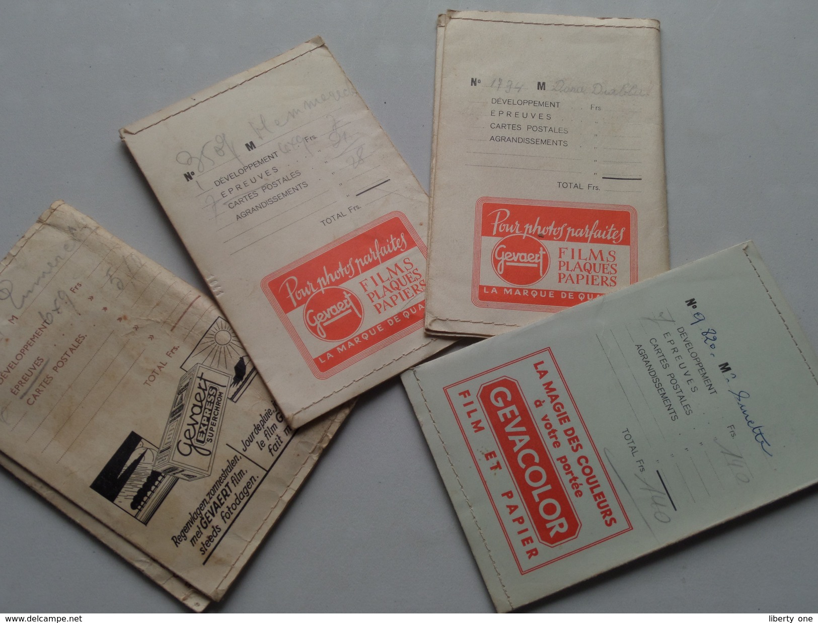 4 X Pochette / Fotohouders / Mapje Foto L. MARINUS Rue Des Tanneurs ANTWERPEN - Anno 19?? ( Details Zie Foto's ) ! - Material Y Accesorios