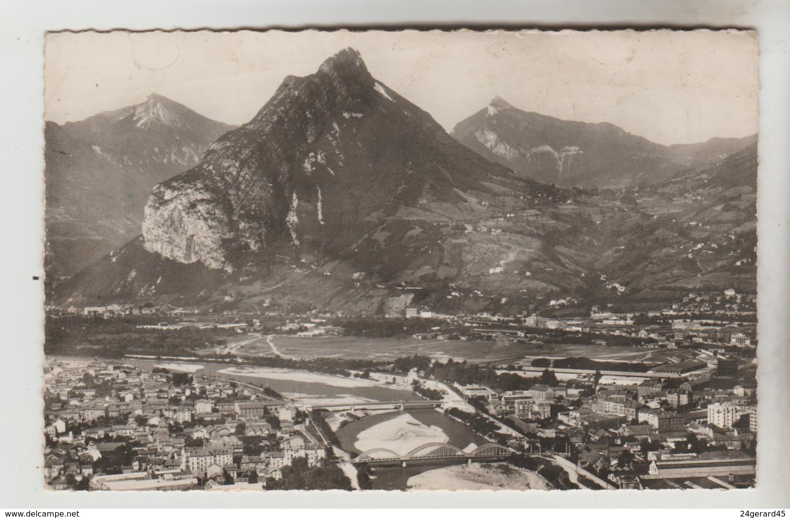 CPSM GRENOBLE (Isère) - Vue Aérienne : Le Pont Du Drac, Le Néron Et Chamechaude - Grenoble