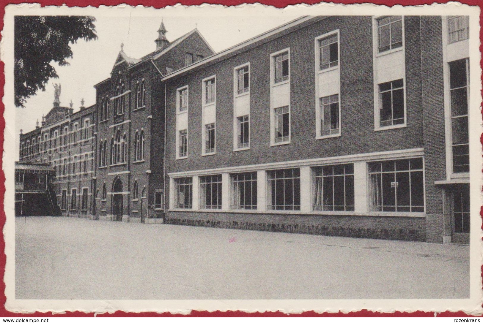 Boechout St Sint Gabrielinstituut (lichte Kreuk) - Boechout