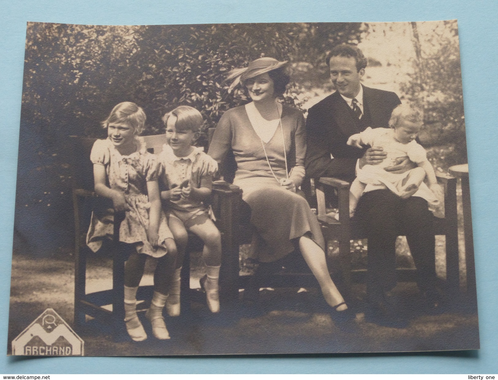 KONINKLIJK PALEIS België / Belgique Famille ROYALE ( Par Ordre Maison Du Roi ) +/- 11 X 14,5 Cm. ( Zie Foto Details ) ! - Célébrités