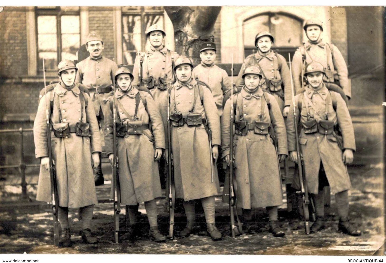 CPA N°12836 - CARTE PHOTO SOLDATS DU 146e REGIMENT OU BATAILLON - Reggimenti