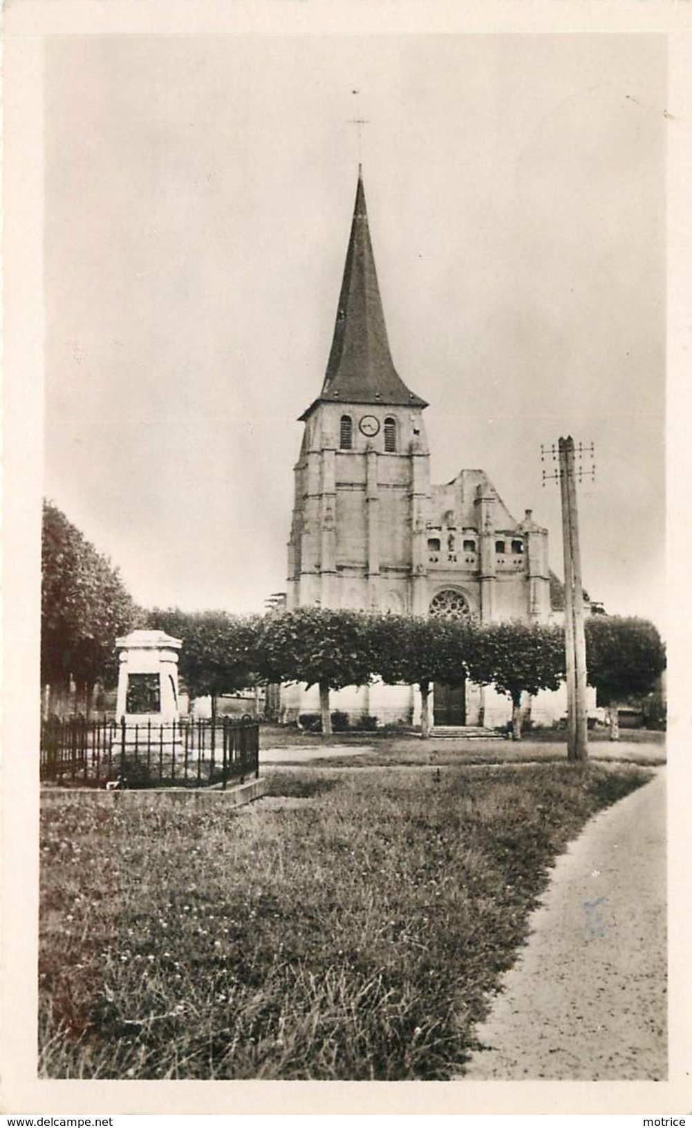 SAINT MARTIN D'ESCROSVILLE - L'église - Saint-Aubin-d'Ecrosville