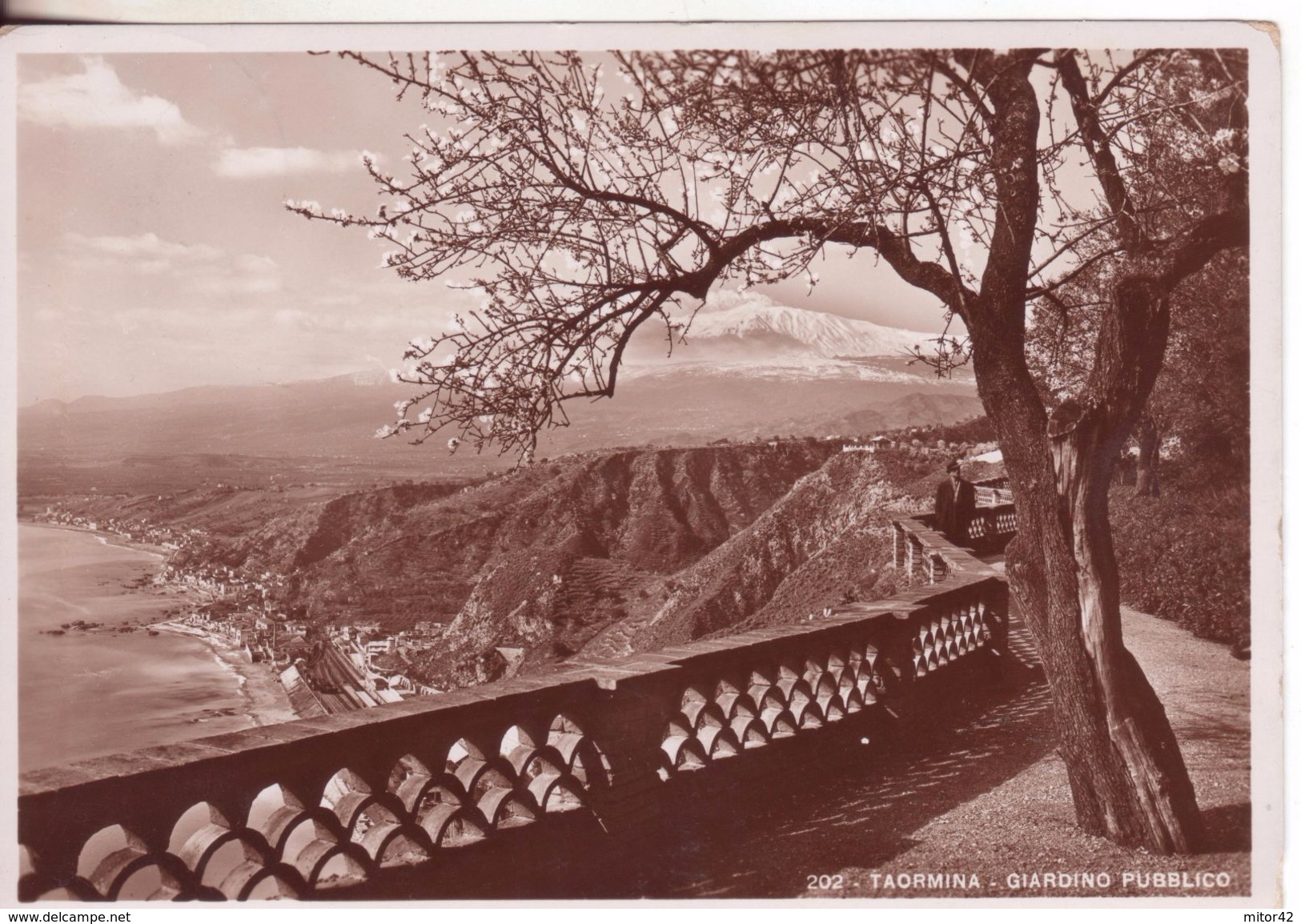 200-Taormina-Messina-Sicilia-Giardino Pubbico Con Vista Dell' Etna-Fotografica-v.1935 X Roma - Mazara Del Vallo
