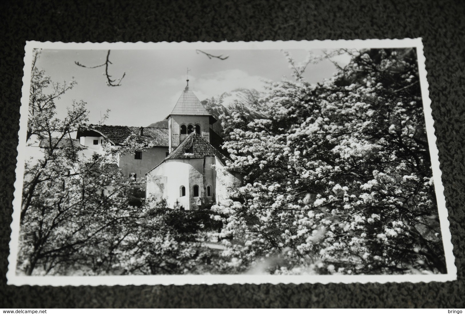 1420- Chiesa St. Pietro Presso Tirolo, Meran - Churches & Convents