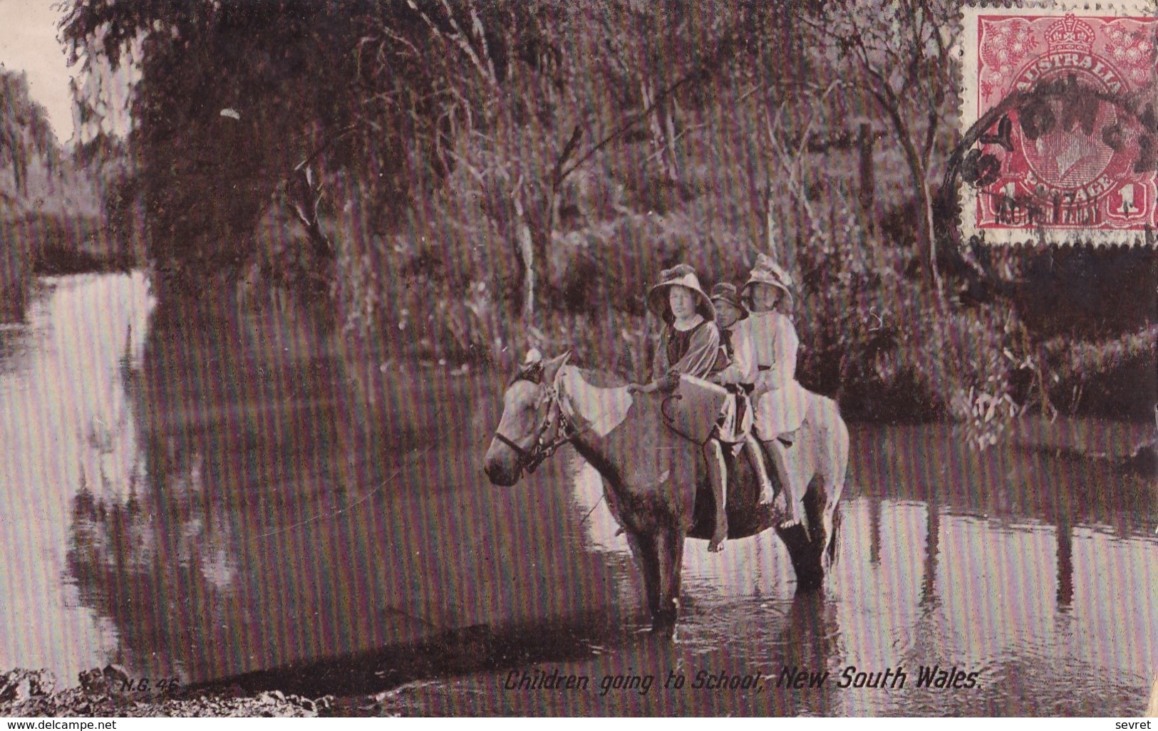 Children Going To School. Carte-photo Très RARE - Other & Unclassified