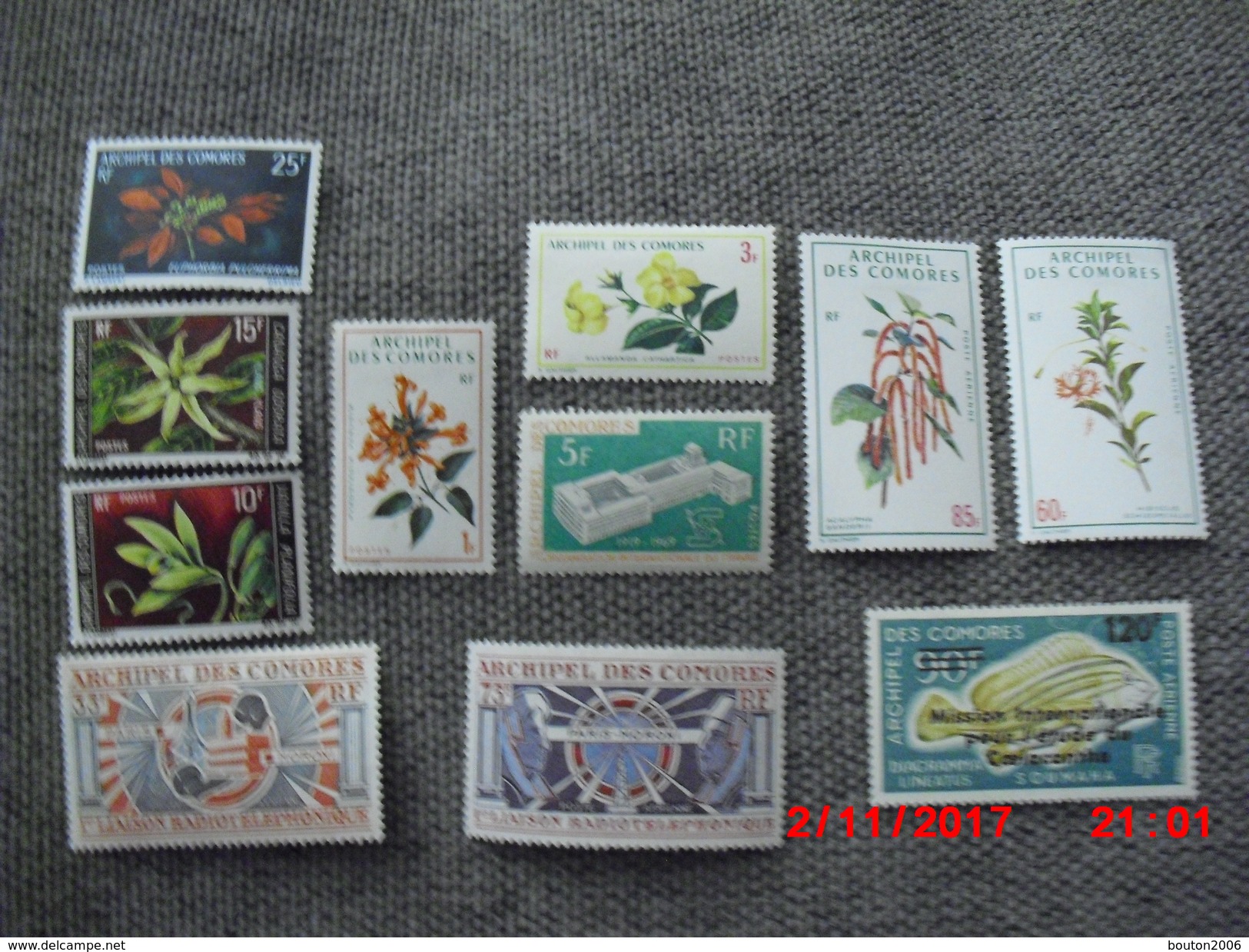 11 Timbres Archipel Des Comores Neufs - Unused Stamps
