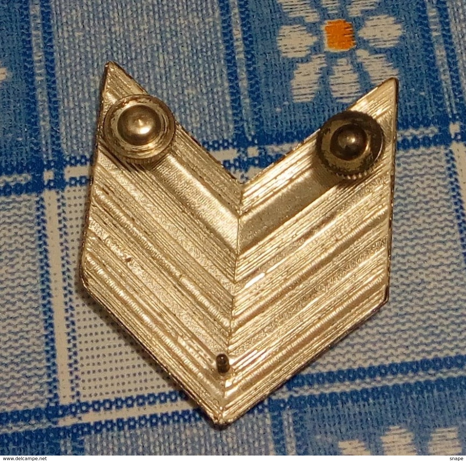 Grado Singolo Metallo Brigadiere - Carabinieri - Obsoleto - Usato - Aviazione