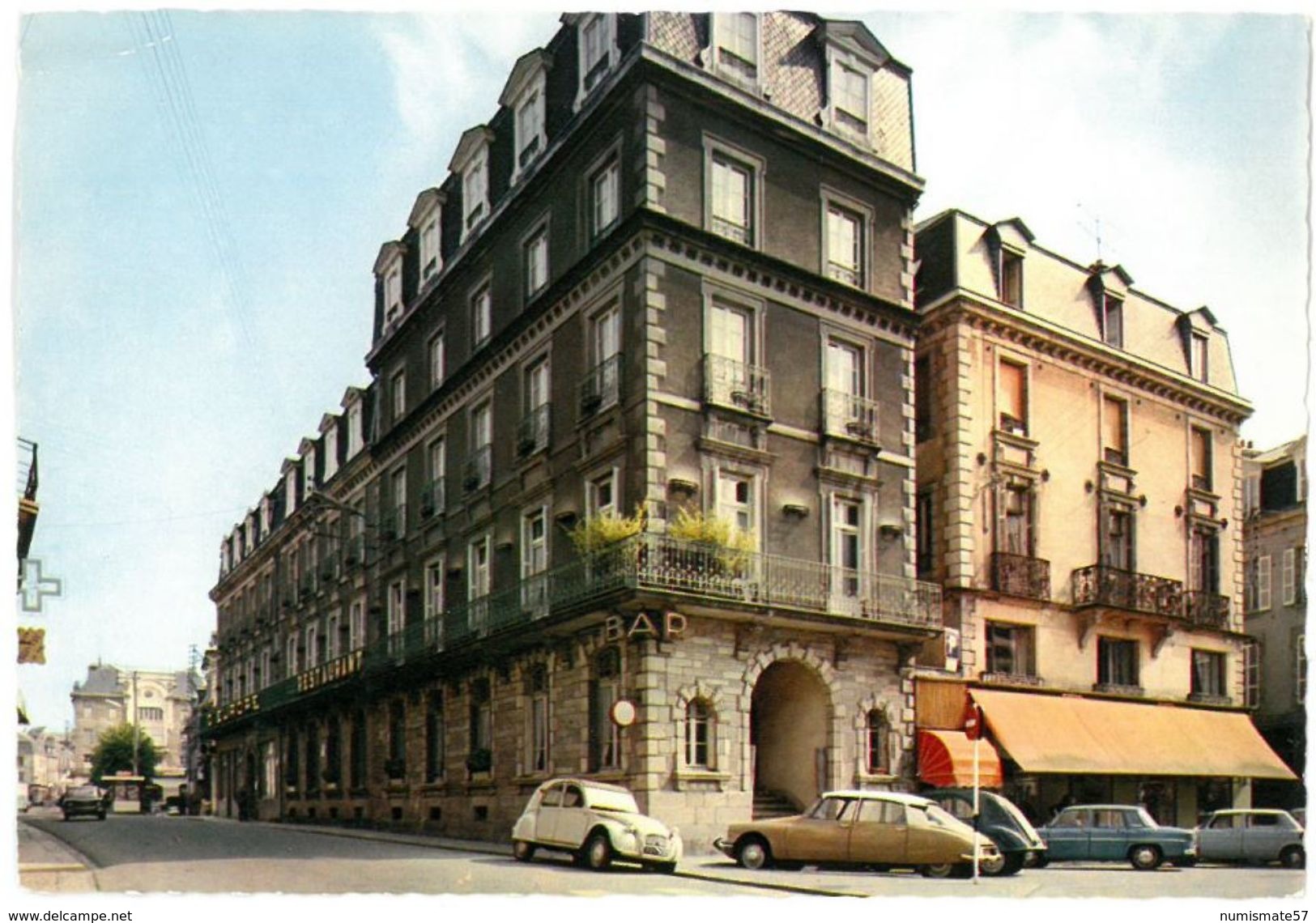 CPSM MORLAIX - Hôtel D'Europe - Ed. JOS - ( Citroën 2CV - DS ) - Morlaix