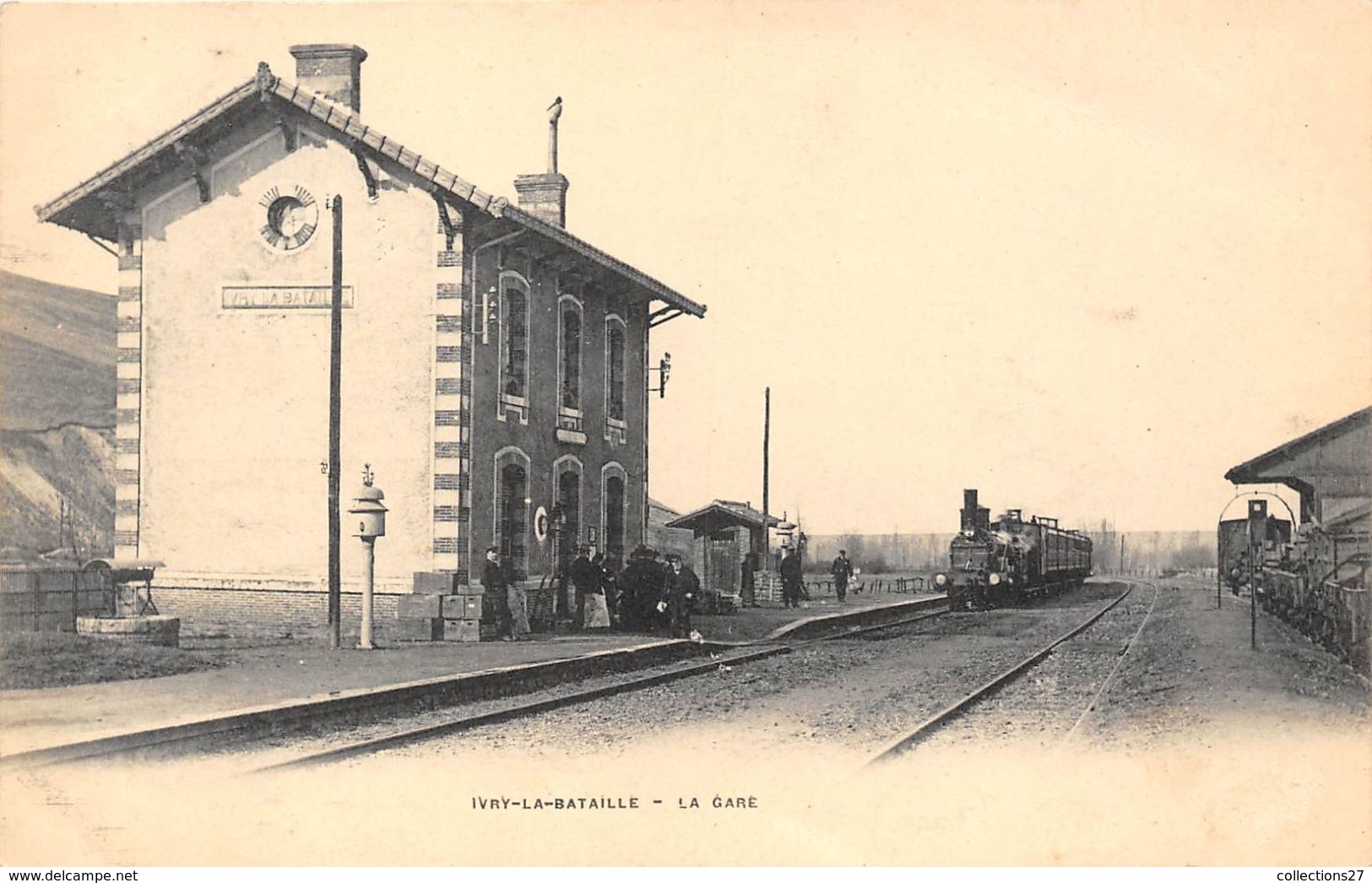 27-IVRY-LA-BATAILLE- LA GARE - Ivry-la-Bataille