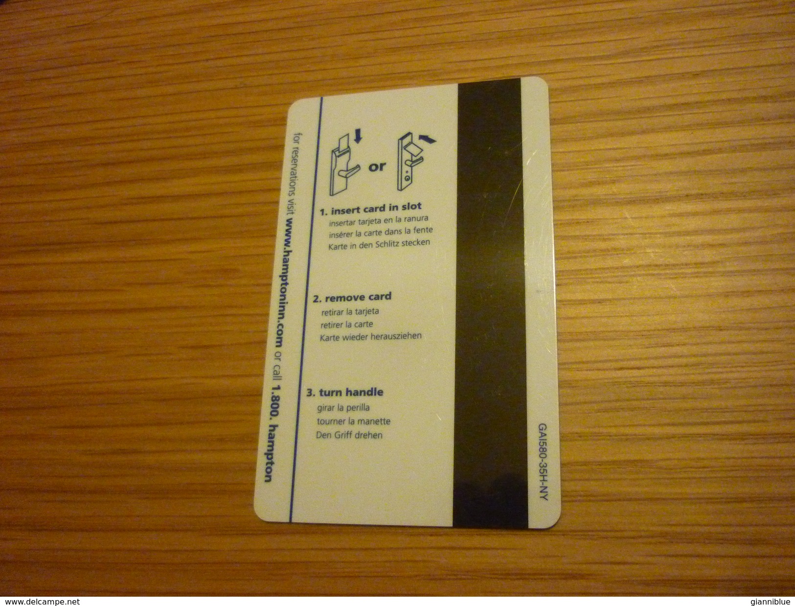 U.S.A. New York Hampton Inn Hotel Room Key Card (tree) - Cartes D'hotel