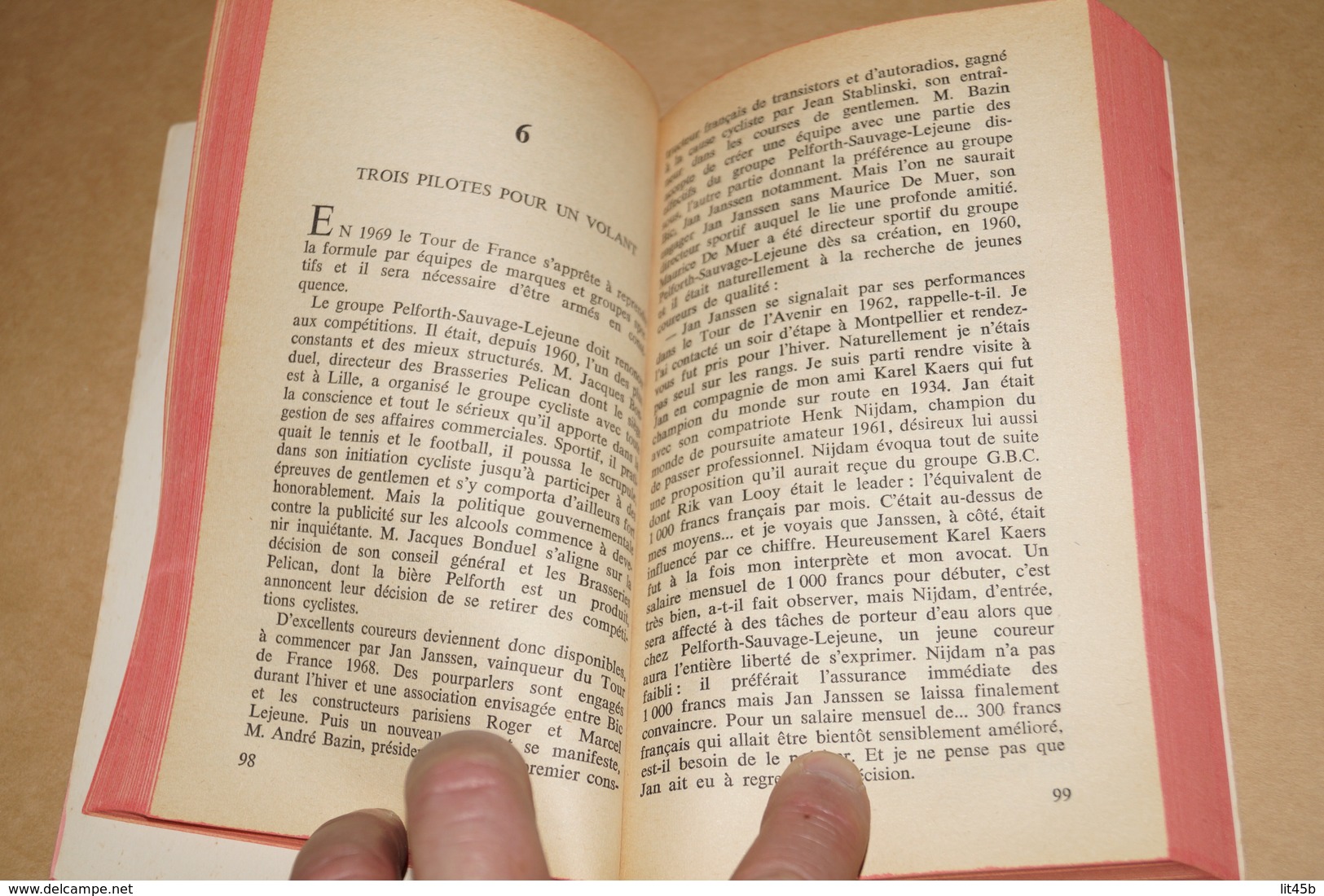 Cyclisme,A La Pointe Des Pelotons,Roger Bastide,complet 318 Pages,E.O.1974,état De Collection,18 Cm. Sur 11 Cm. - Cycling