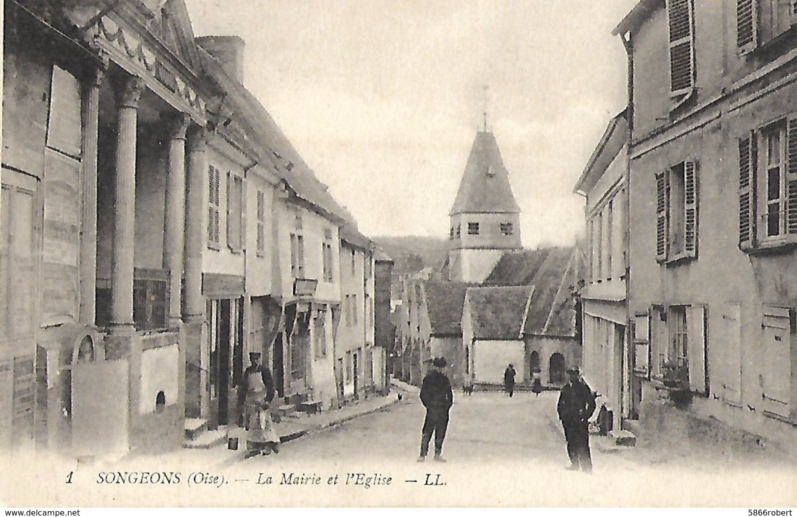 CARTE POSTALE ORIGINALE ANCIENNE : SONGEONS  LA MAIRIE ET L'EGLISE  ANIMEE  OISE (60) - Songeons