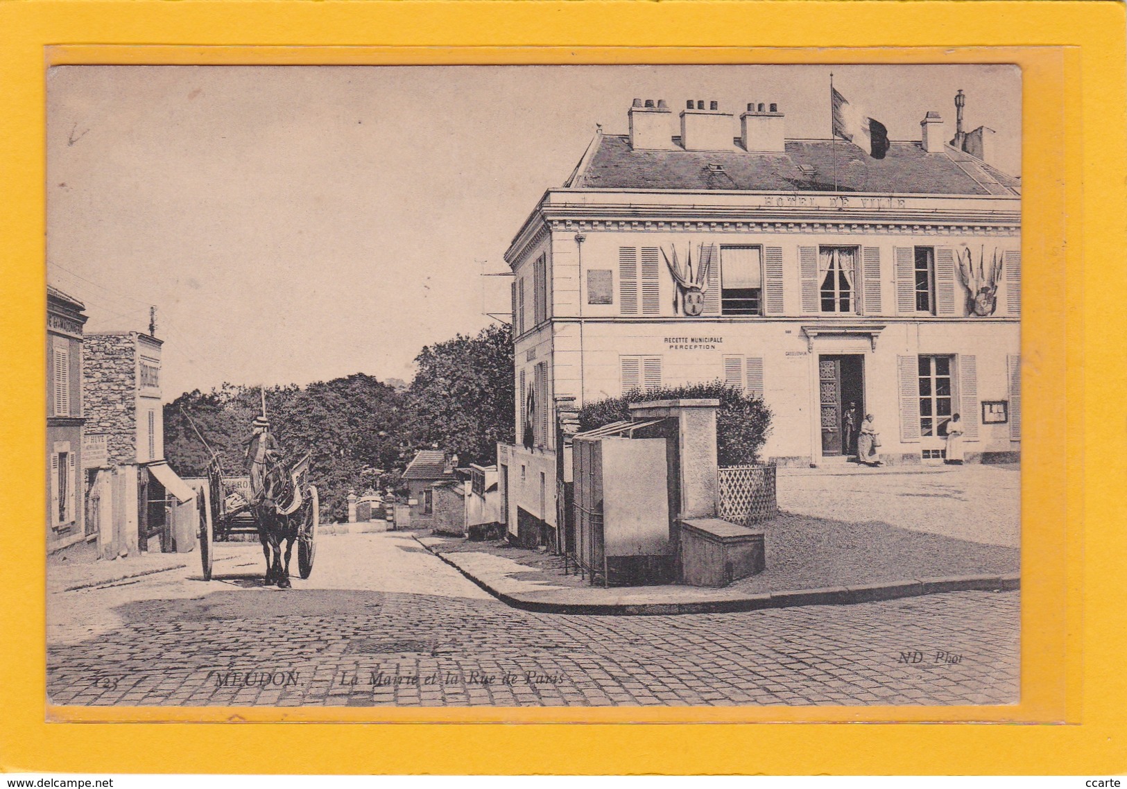 MEUDON -92-EDIFICES - MAIRIES - ATTELAGES - La Mairie Et Rue De Paris (Attelage) - Animation - Meudon