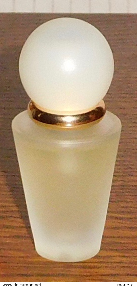 Miniature De Parfum CELEBRATE De Coty - Miniatures Femmes (sans Boite)