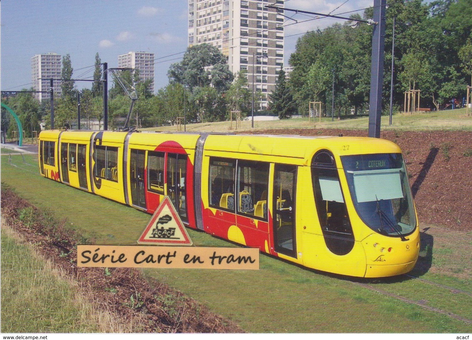 Tramway Citadis Alstom (ligne 2), à Mulhouse (68) - - Tranvía
