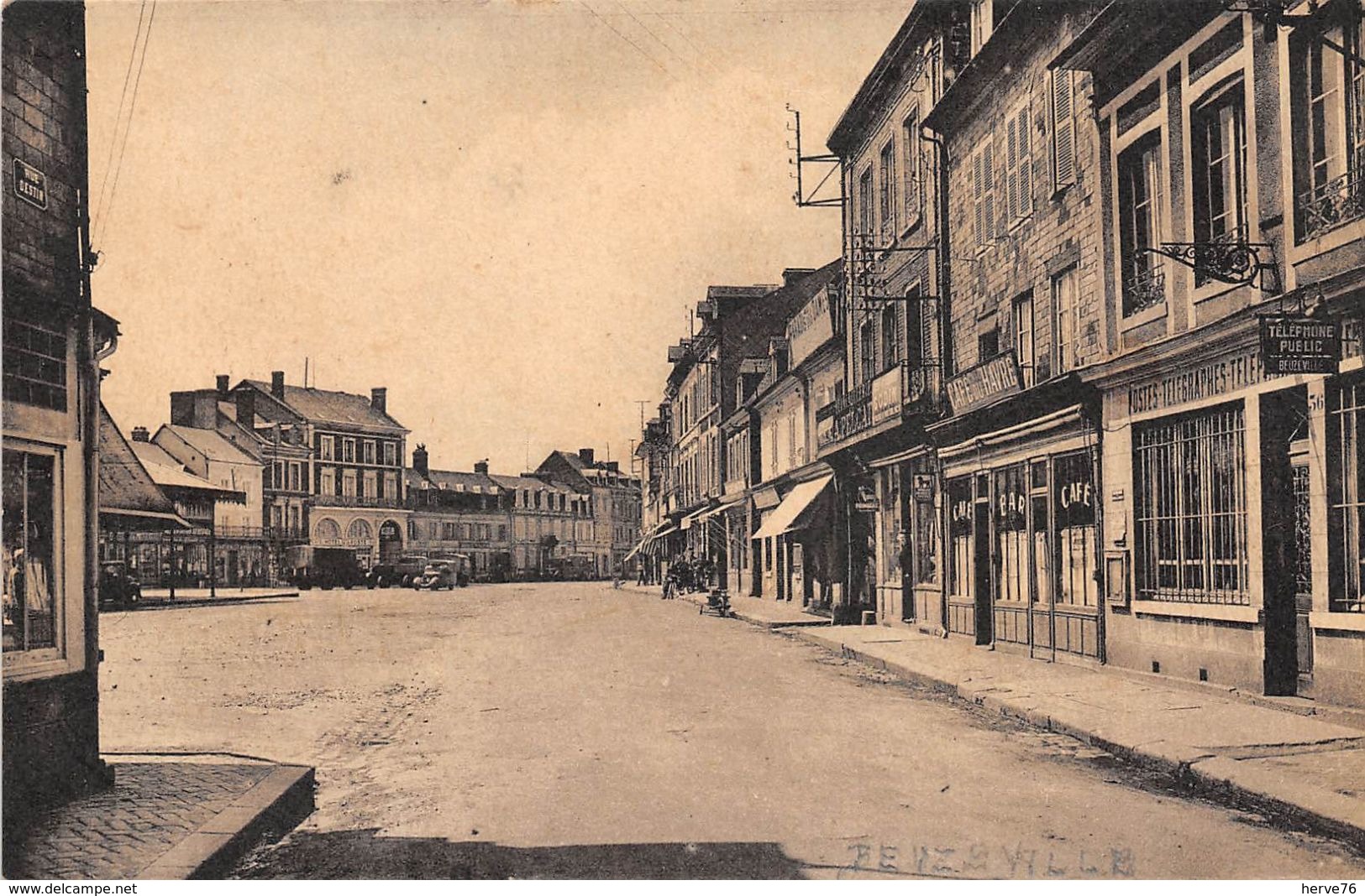 BEUZEVILLE - Place De La République - La Poste - Autres & Non Classés