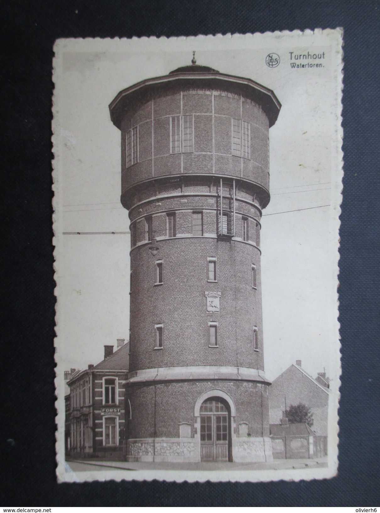 LOT 6 CP BELGIQUE (V1725) TURNHOUT (2 vues) prison, Eglise St-Pierre, Classe de physique St Joseph, Statie, Watertoren