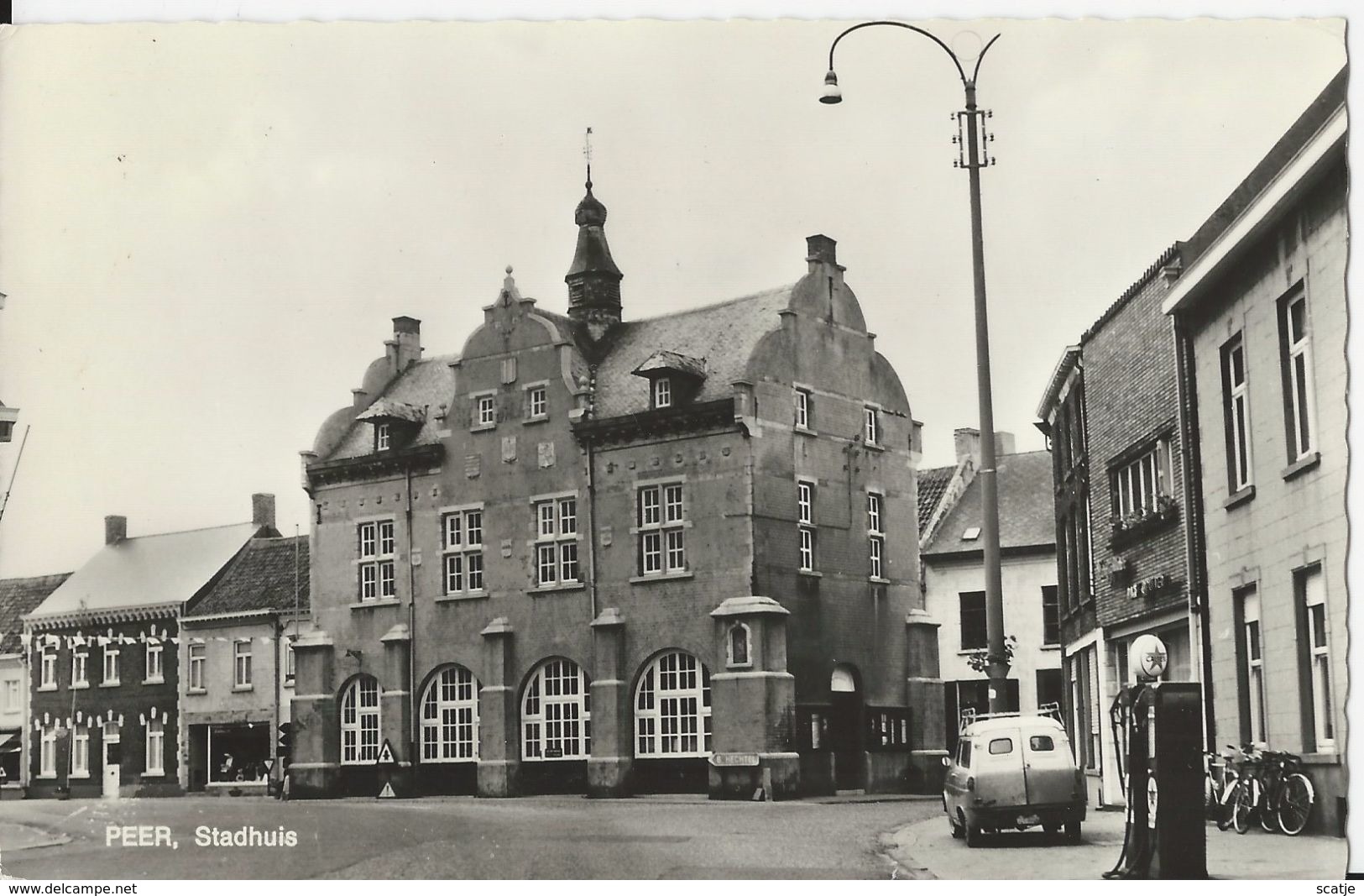 Peer.  -   Stadhuis  -   1972  Naar  Papendrecht - Peer