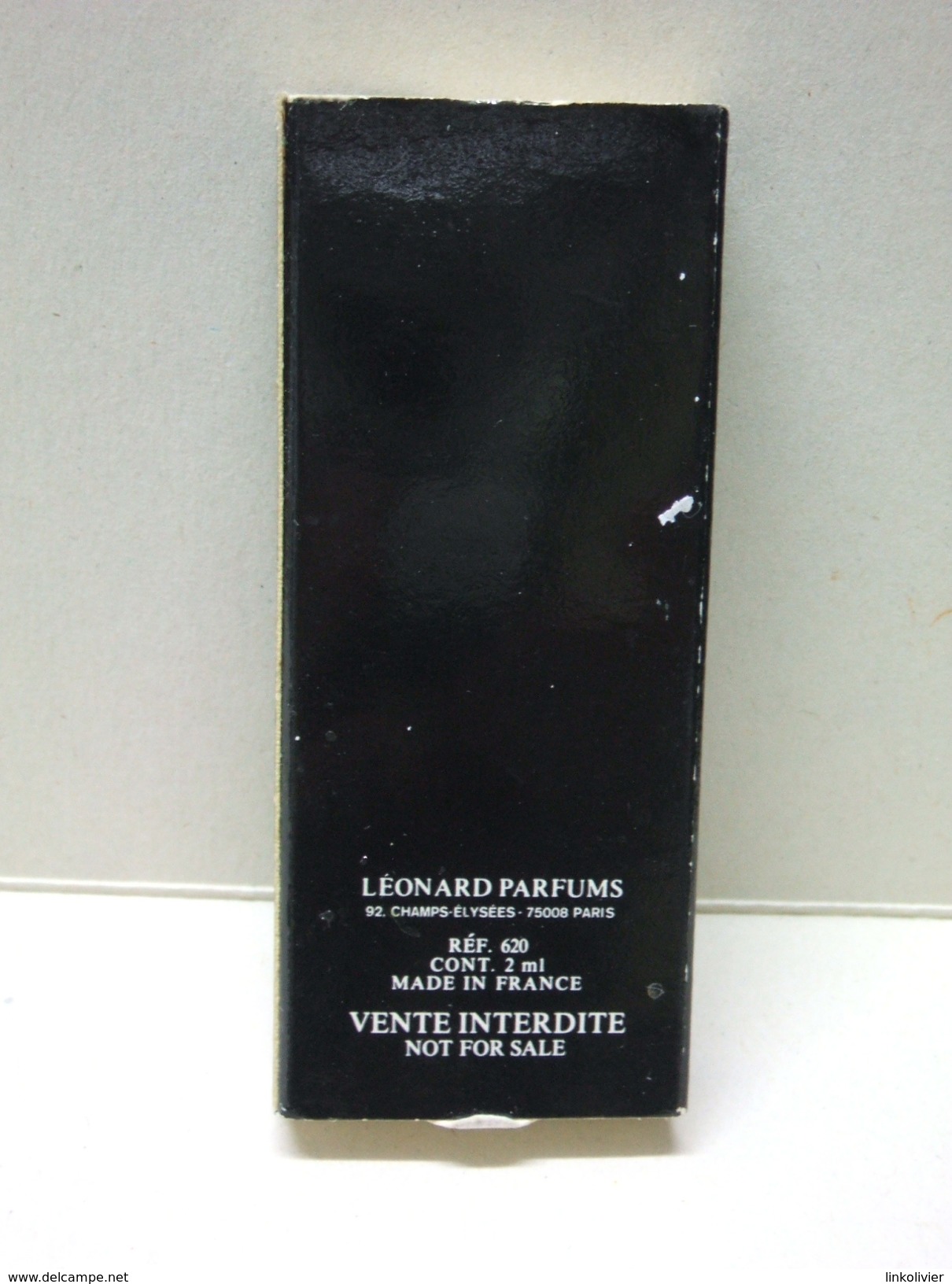 Tube Sur Carte, Miniature TAMANGO De LÉONARD Eau De Toilette Femme, échantillon Plein 2 Ml - Perfume Samples (testers)